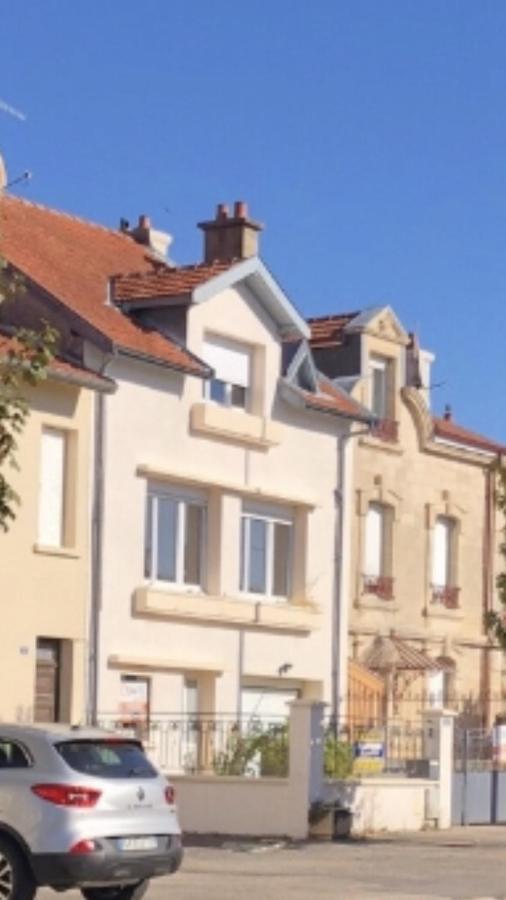 Joli Studio Au Coeur De Verdun Verdun-sur-Meuse Exterior foto